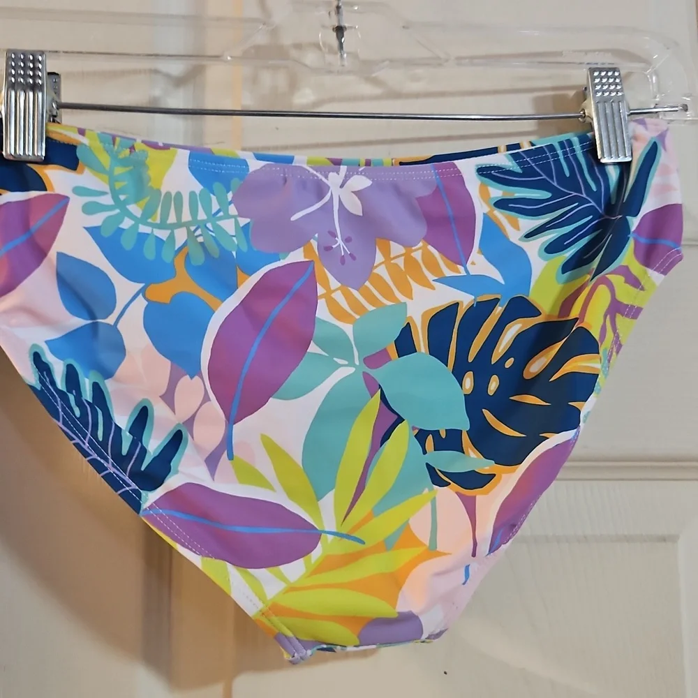 Andy & Evan Girls' Two-Piece Swimsuit: FLORAL PRINT: NEW WITH TAGS: SIZE XL (16)